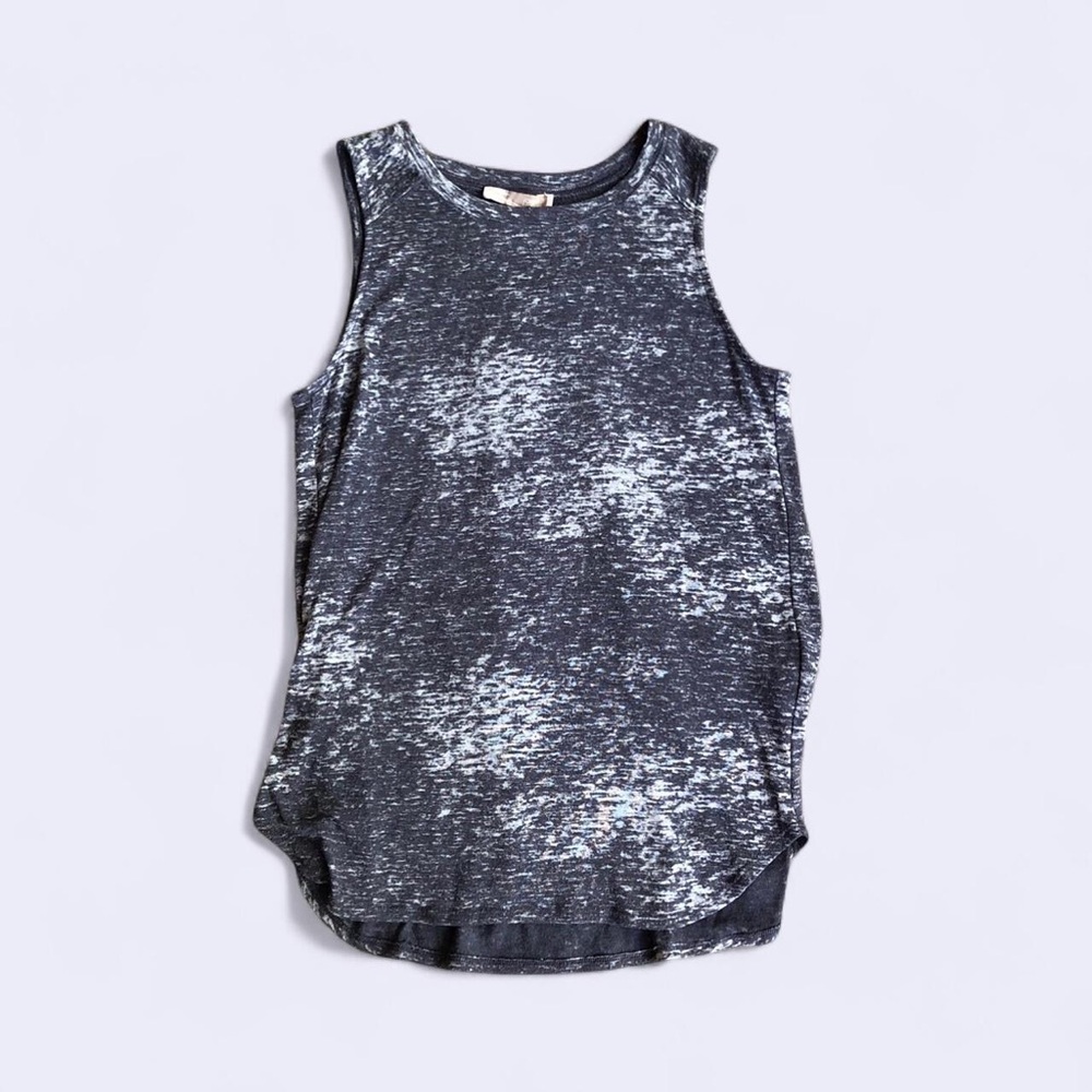 Women's Sleeveless Gray Top